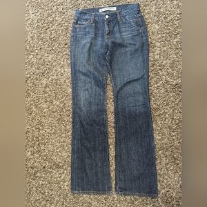 GAP  jean low rise ,boot cut 4reg